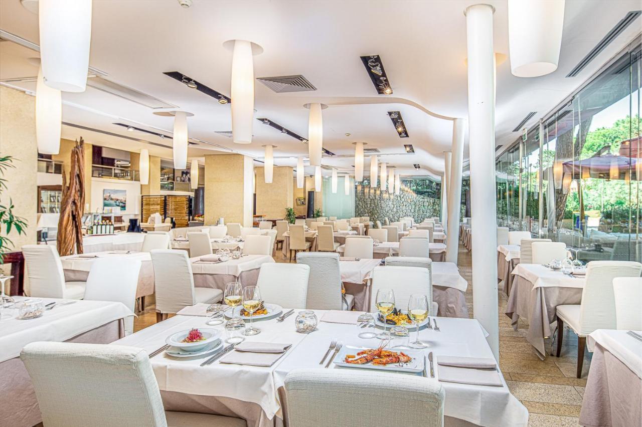 Hotel Rex Ліньяно-Сабб'ядоро Екстер'єр фото